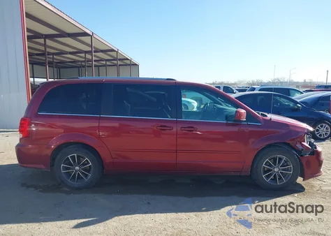 2016 Dodge Grand Caravan Sxt z USA, uszkodzony, nr VIN 2C4RDGCG3GR266464